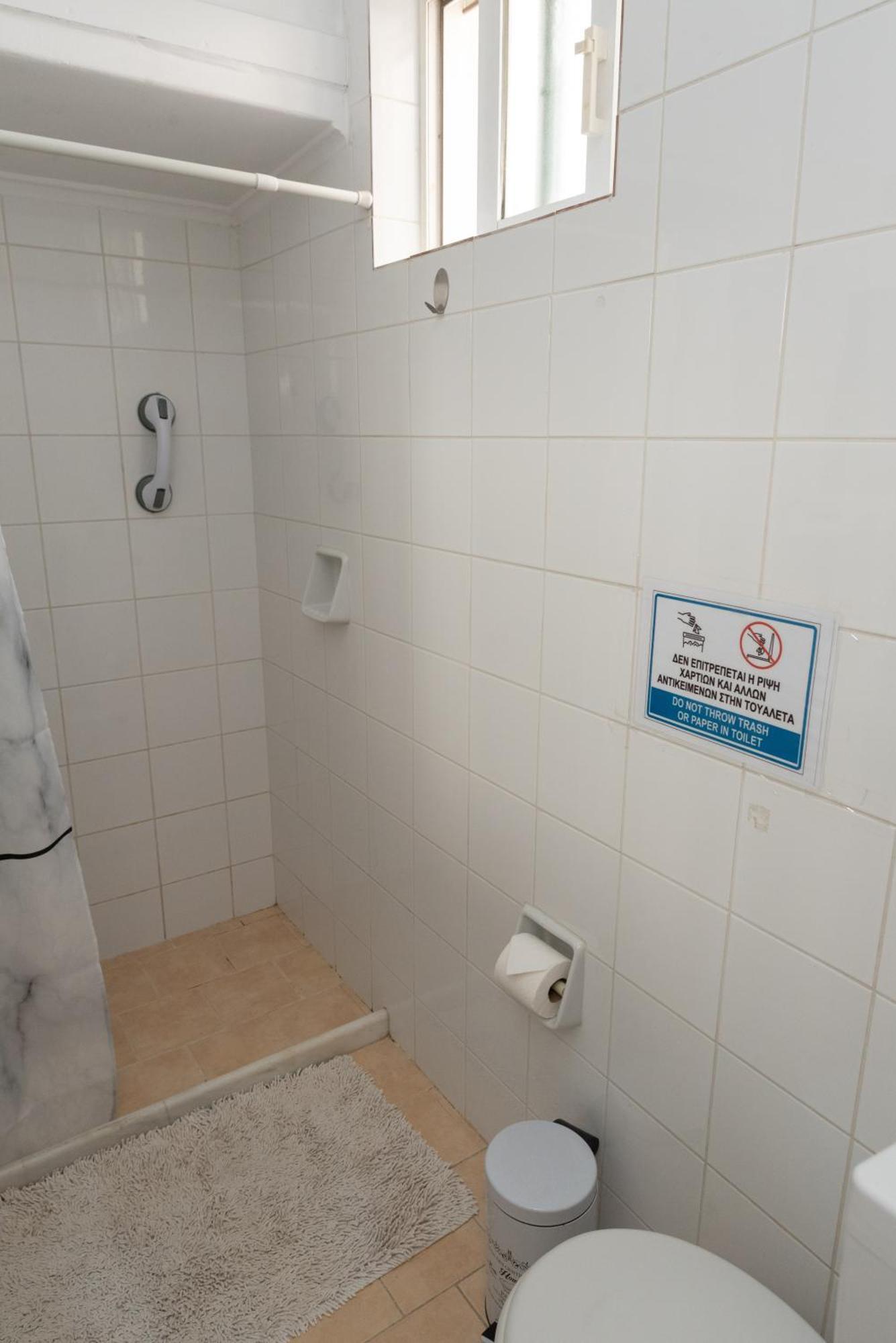 Bluehouse Appartement Pórto Ráfti Buitenkant foto